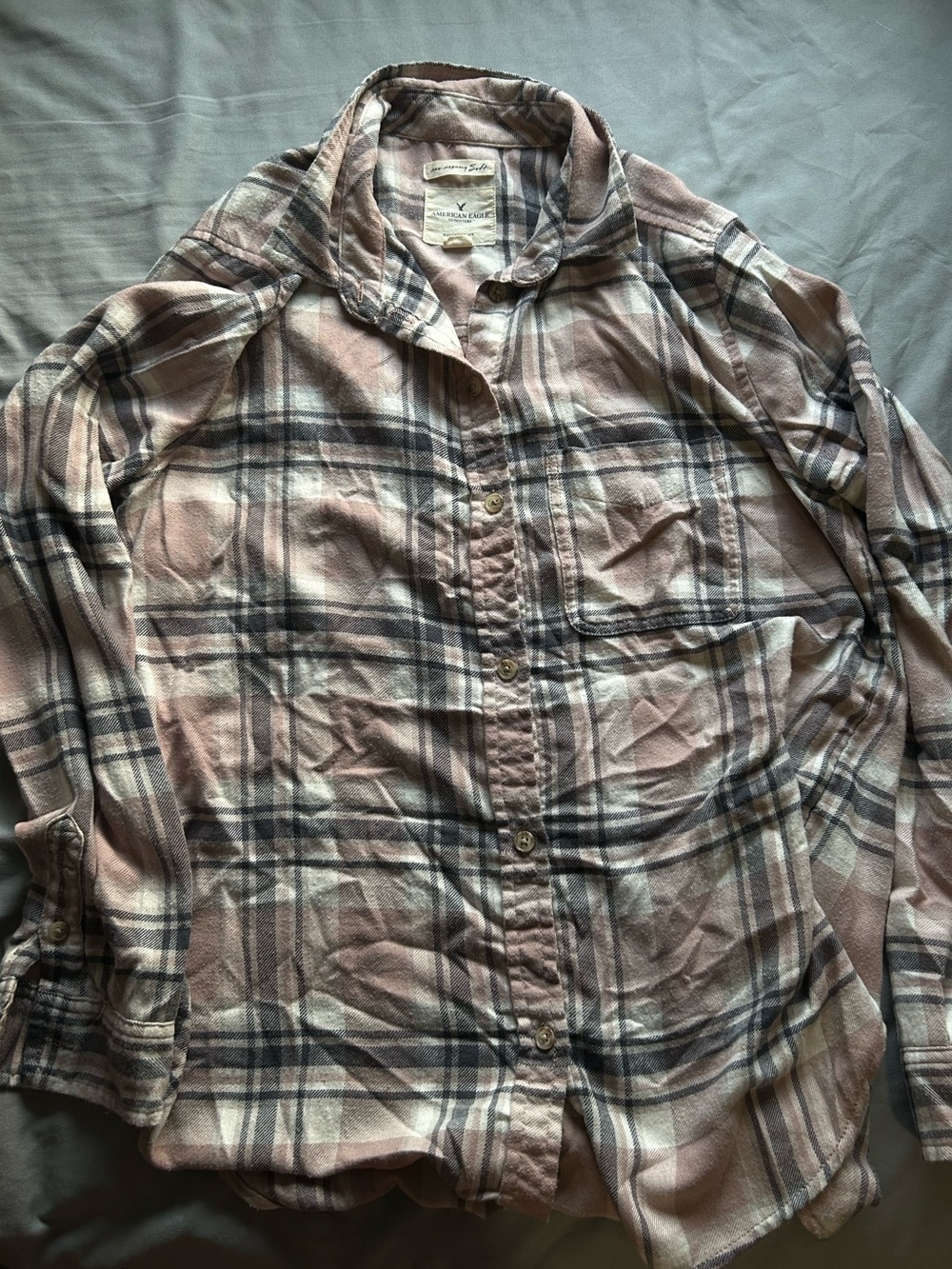 American Eagle Outfitters Blush Pink and Gray Plaid Flannel